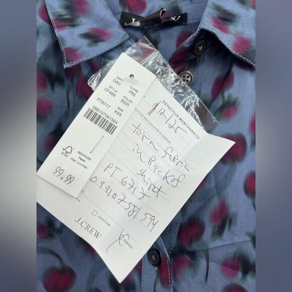 J.Crew Drapey button-up shirt in cherry-printed viscose twill - Picture 4 of 6